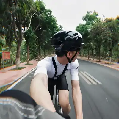 白俊思